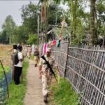 রামগঞ্জে যুবকের বাড়িতে কেন্দ্রীয় বাহিনীর অভিযান, উদ্ধার নগদ টাকা ও সোনা সদৃশ বস্তু